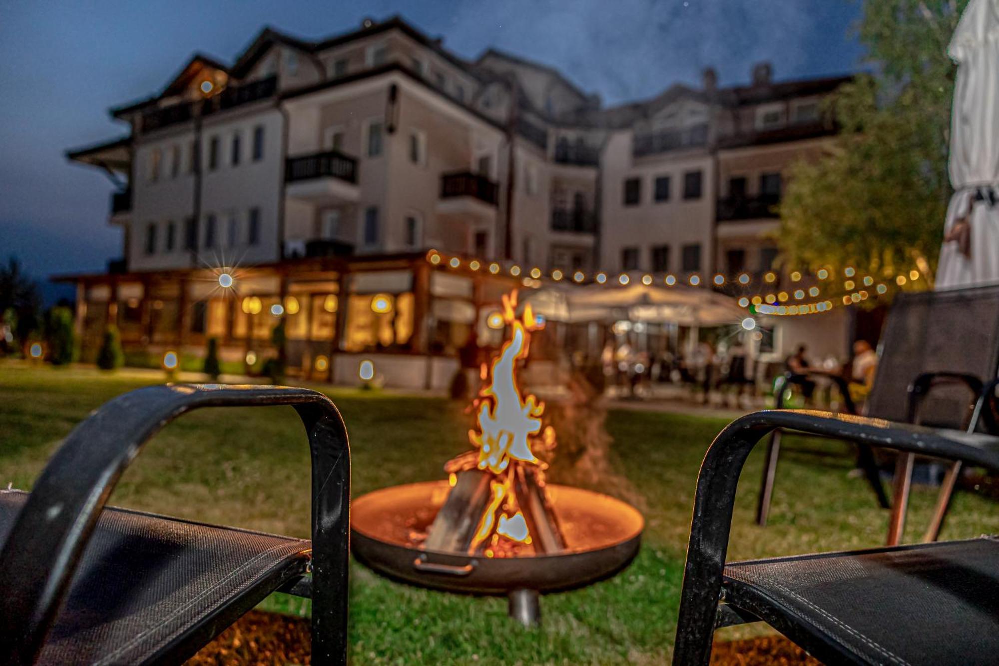 Thermal Hotel Seven Seasons Banea Exterior foto