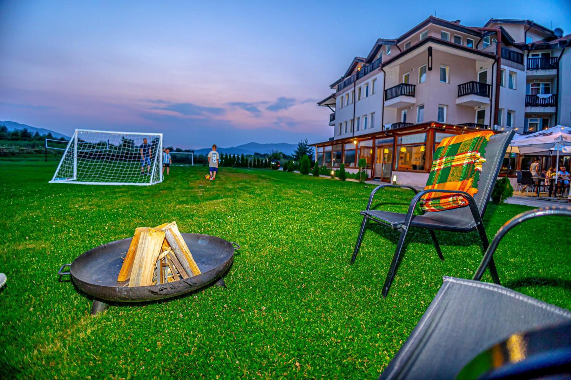 Thermal Hotel Seven Seasons Banea Exterior foto